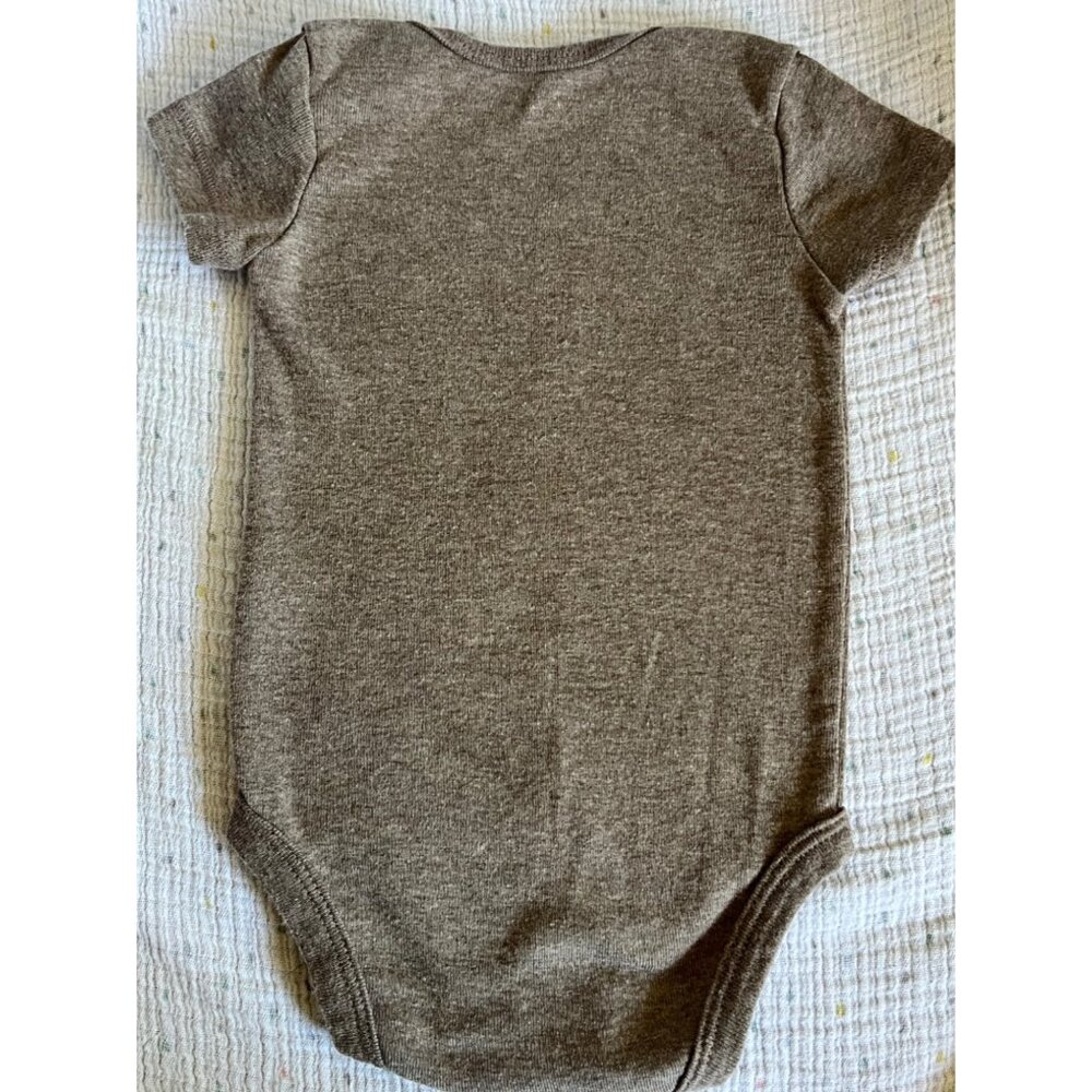 Carter’s 4 piece set 6mo Body Suit “Mommy” theme Short sleave - Picture 9 of 13